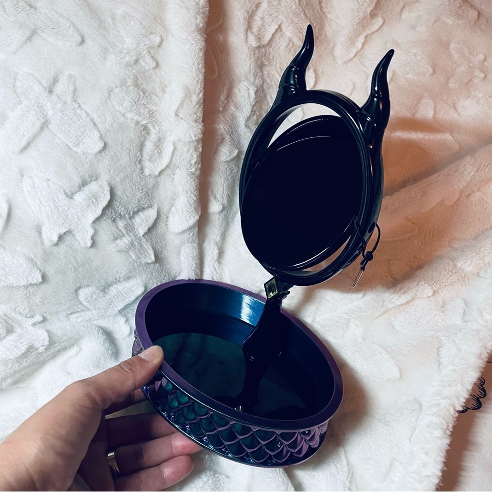 πͺπ Bath & Body Works Disney Villains Maleficent Mirror Tray - Picture 5 of 9